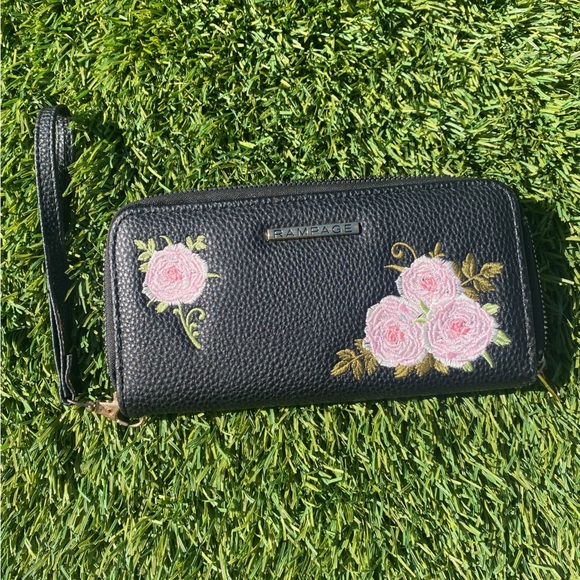 Leather Wallet - Picture 1 of 4